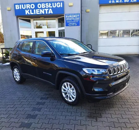 samochody osobowe Jeep Compass cena 142000 przebieg: 1, rok produkcji 2023 z Wisła